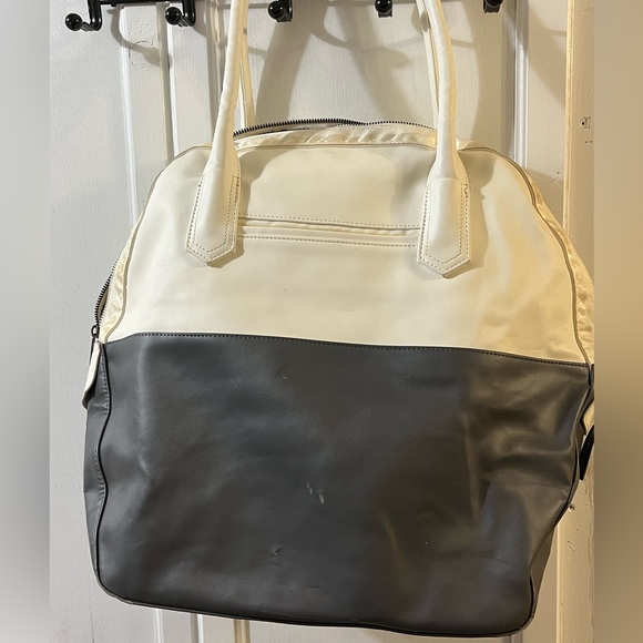 Lululemon Happy Hatha Hour Gym Bag Angel Wing & Soot Light - Picture 2 of 16